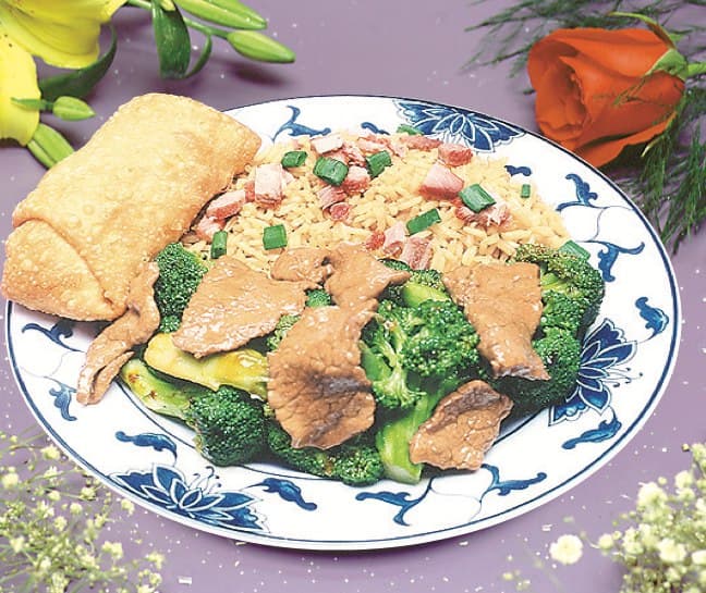 Beef with Broccoli Combo